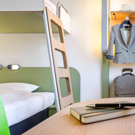 Felix Hotel دارمشتاد المظهر الخارجي الصورة